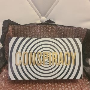 Jeffree Star Conspiracy Palette